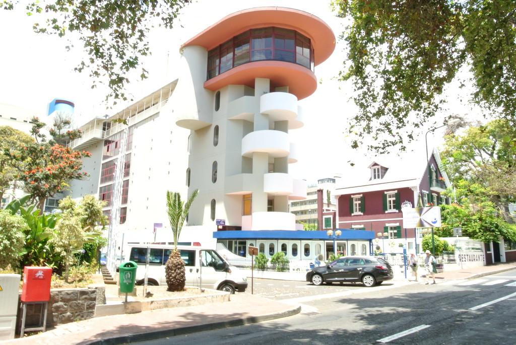 Navio Azul Apartment ฟุงชาล ห้อง รูปภาพ