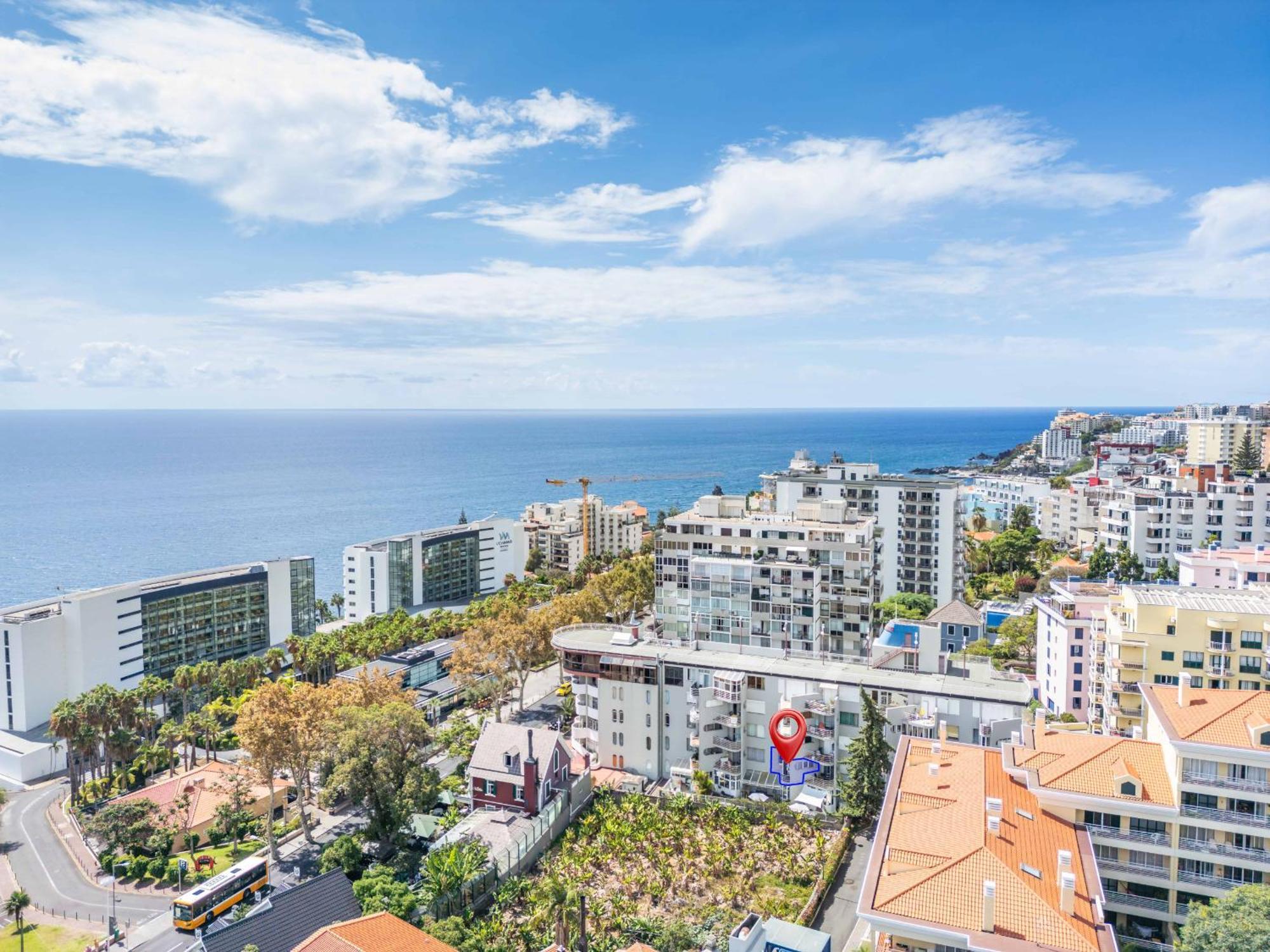 Navio Azul Apartment ฟุงชาล ภายนอก รูปภาพ