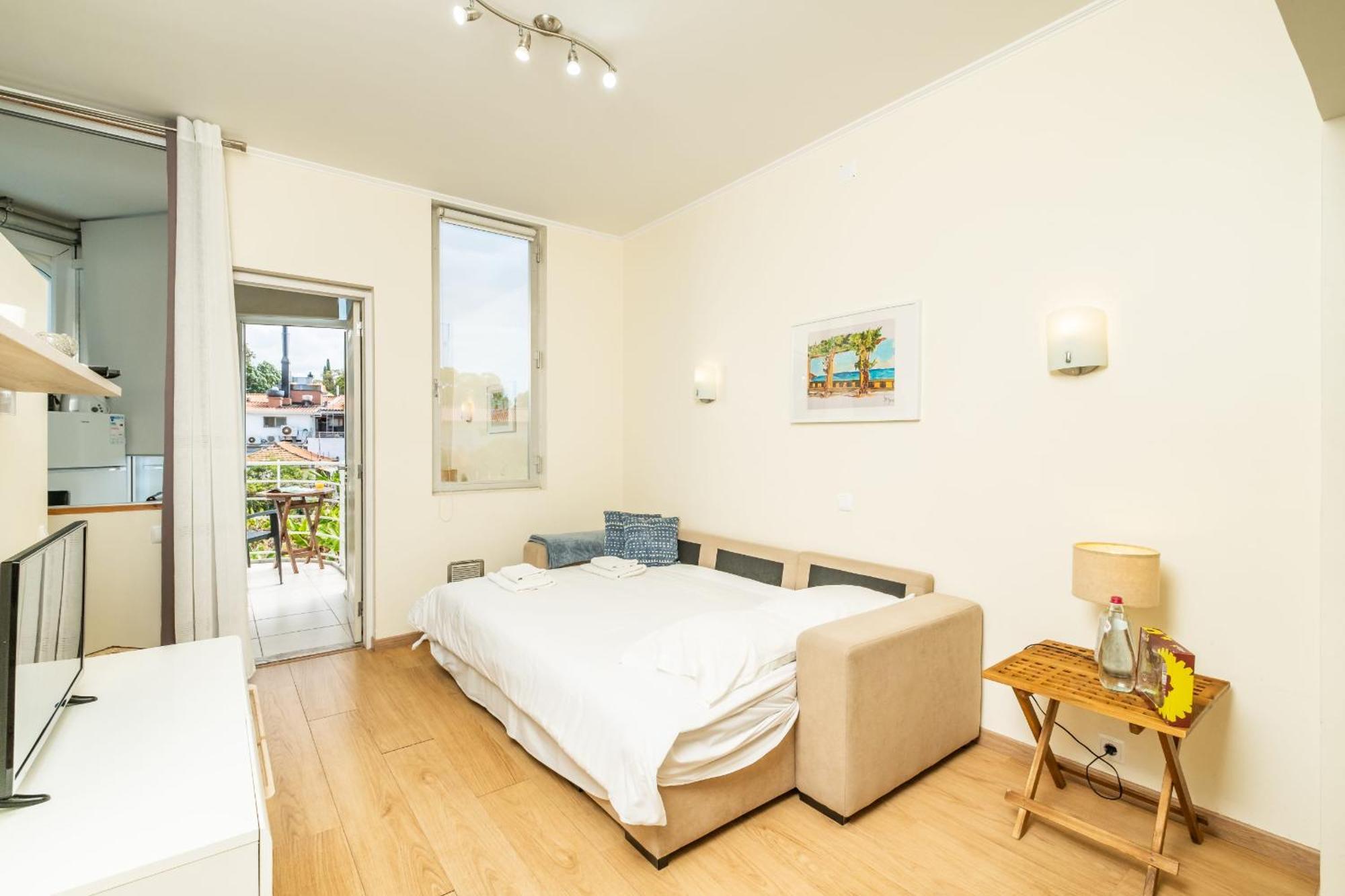 Navio Azul Apartment ฟุงชาล ภายนอก รูปภาพ