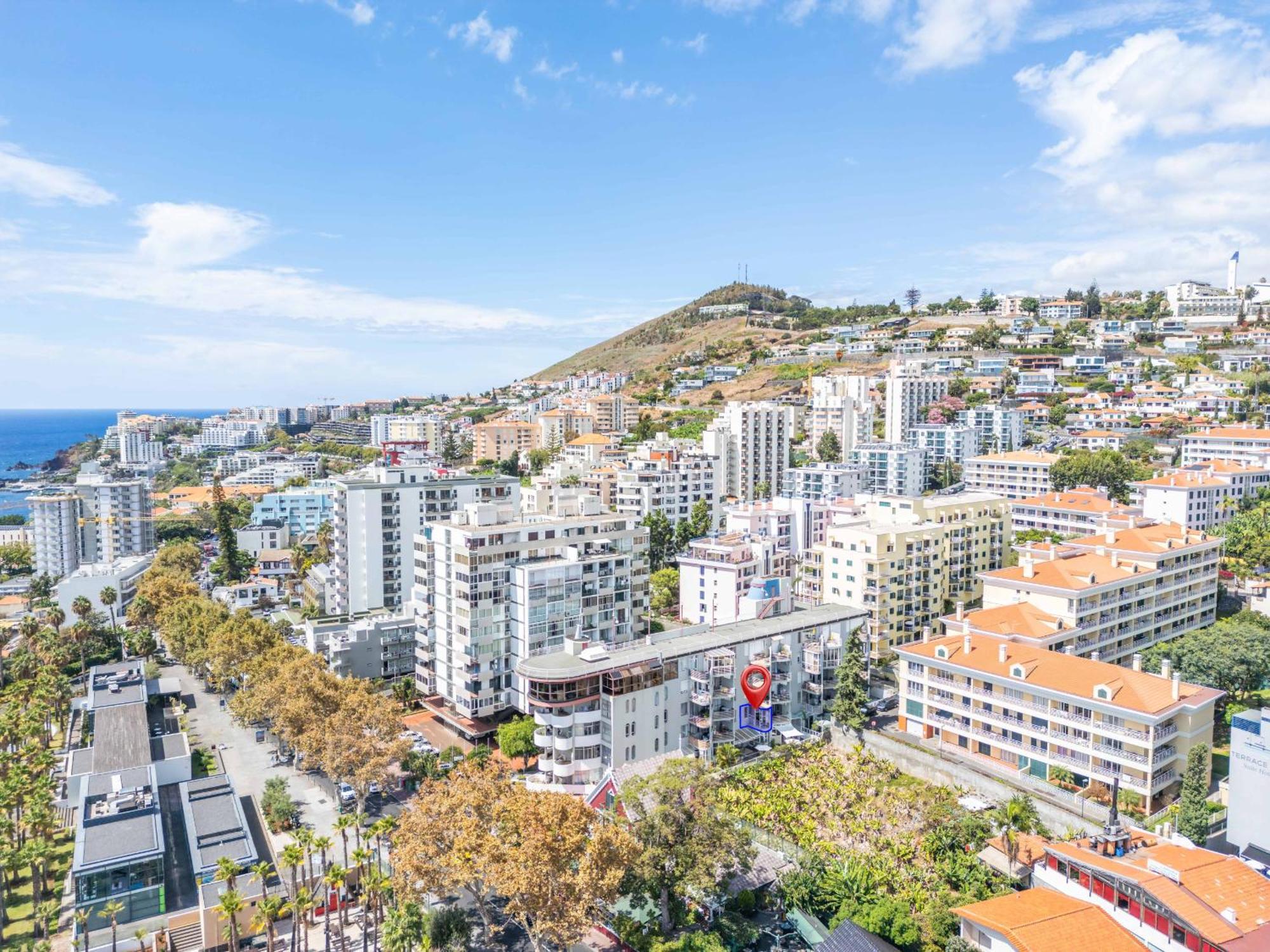 Navio Azul Apartment ฟุงชาล ภายนอก รูปภาพ